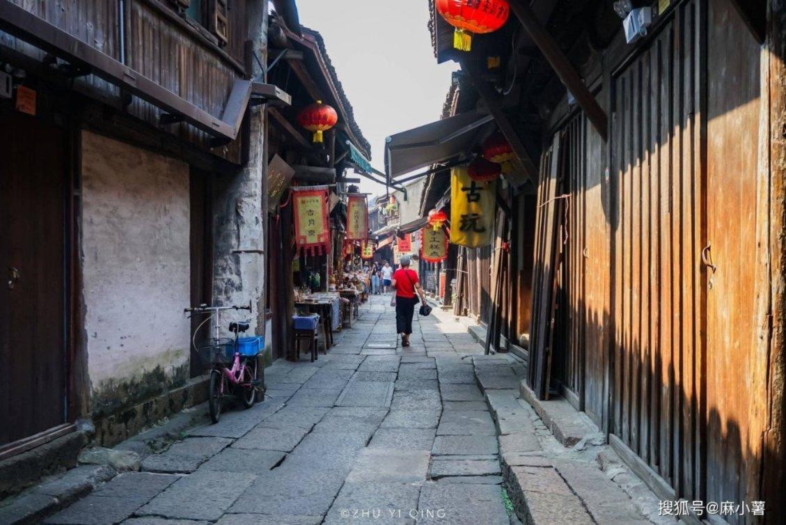 结婚一定要有自己的住房吗？游戏画面
